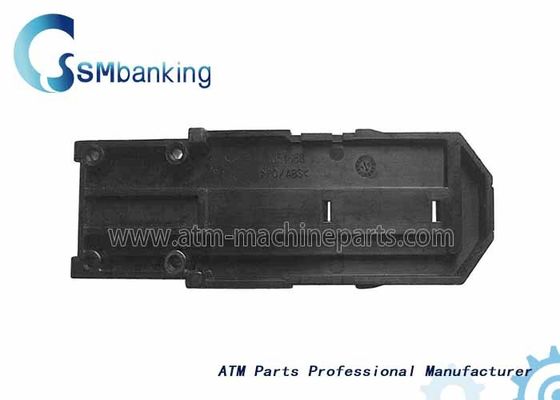 Машина ATM разделяет право A004688 пластмассы частей NMD/щипца черноты BOU